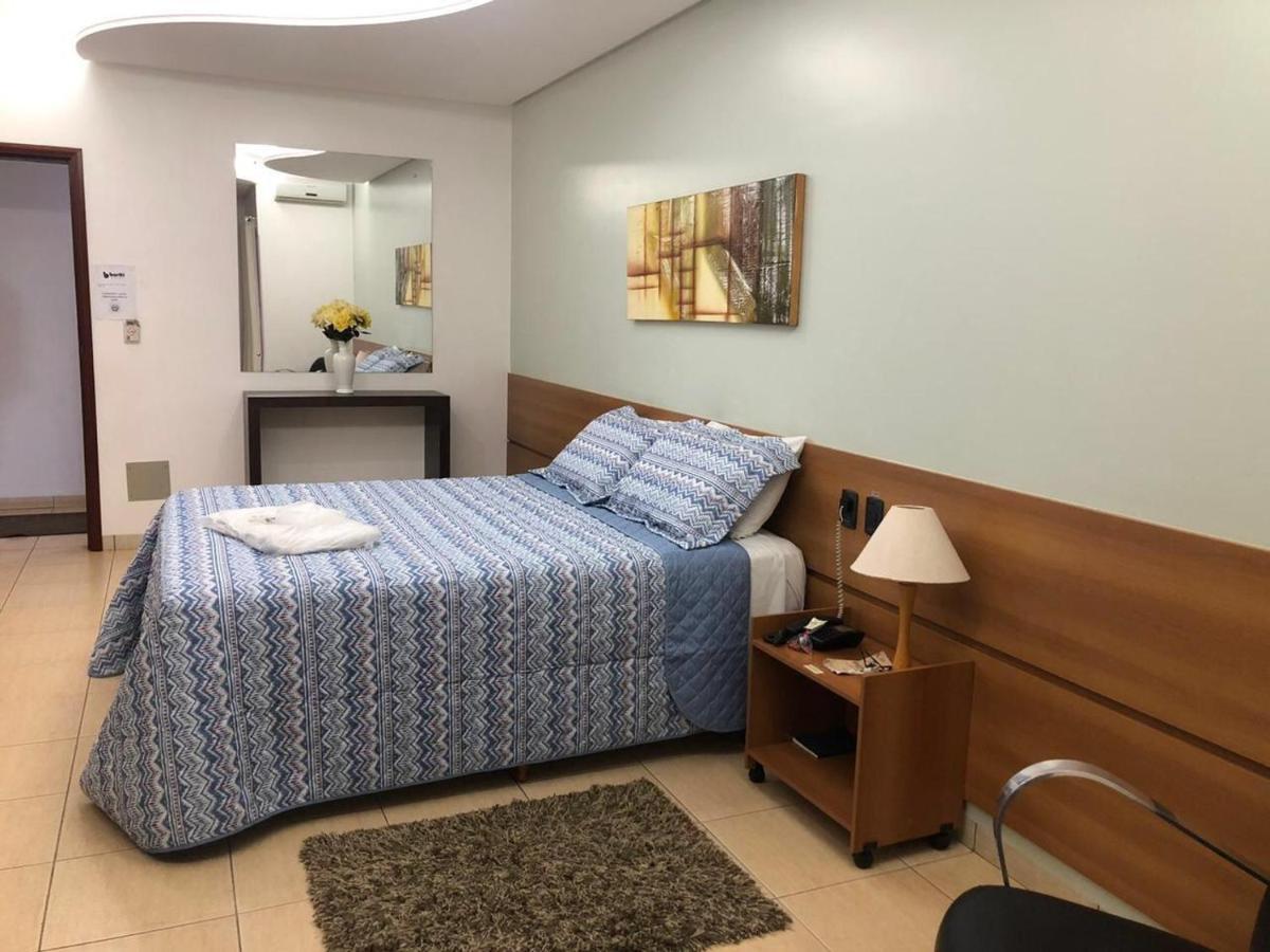 Buriti Hotel Jataí Екстериор снимка